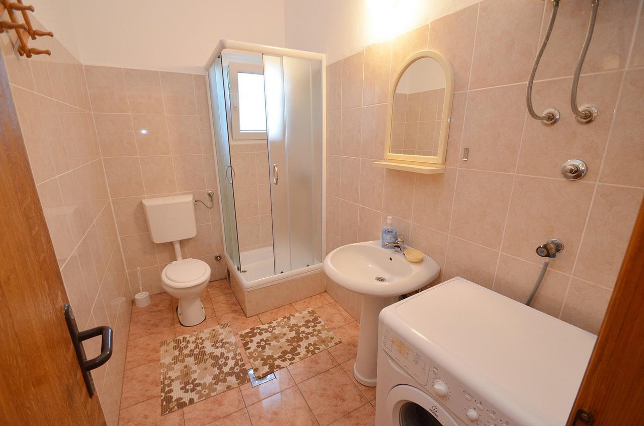 Apartmani Prcanj Kotor Eksteriør billede